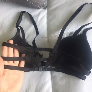 Victoria's Secret Intimates & Sleepwear - Victoria’s Secret strappy-back bra Victoria's Secret Intimates & Sleepwear - Victoria’s Secret strappy-back bra